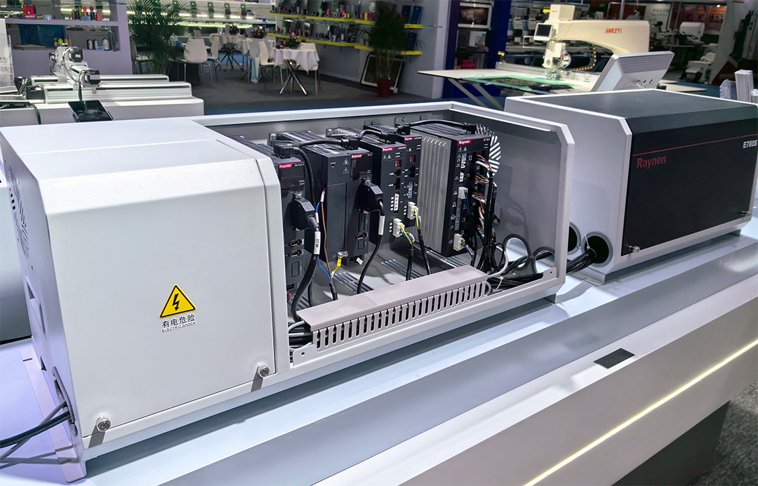 廣州紡博會精彩回顧|睿能科技閃耀紡博會，前沿技術共塑行業(yè)新生態(tài)(圖4)